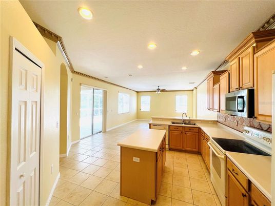 Interior, Kitchen, Recessed Lighting
