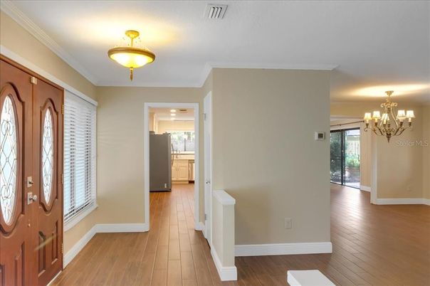 Chandelier, Interior, Wood Texture Flooring