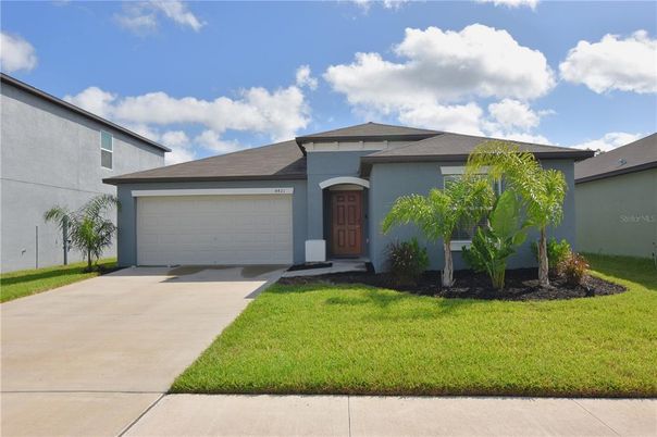 Attached, Exterior, Facade, Ranch
