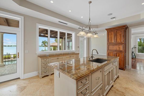 Interior, Kitchen, Pendant Lights, Recessed Lighting, Water
