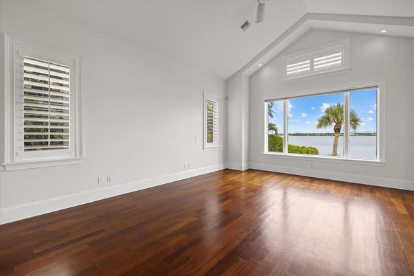 Empty room, Interior, Recessed Lighting, Water, Wood Texture Flooring
