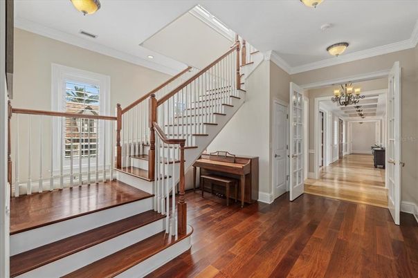 Chandelier, Interior, Piano, Recessed Lighting, Wood Texture Flooring