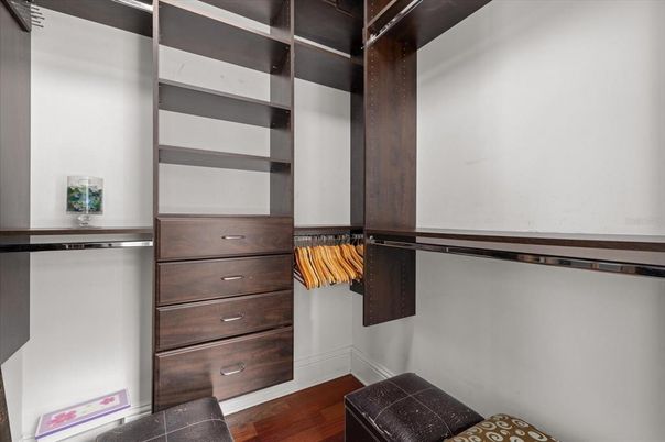 Interior, Walk-in Closets, Wood Texture Flooring