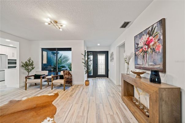 Interior, Recessed Lighting, Wood Texture Flooring