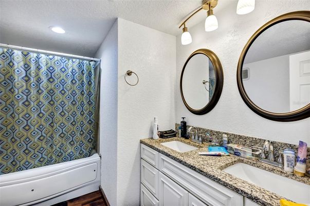 Bathroom, Dual Sink Vanities, Interior, Recessed Lighting, Wood Texture Flooring
