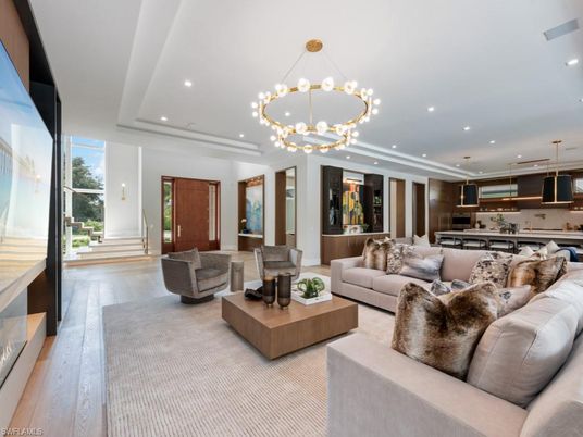 Interior, Kitchen, Living room, Pendant Lights, Recessed Lighting, Wood Texture Flooring