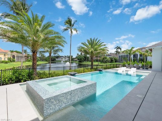Exterior, Pool, Water