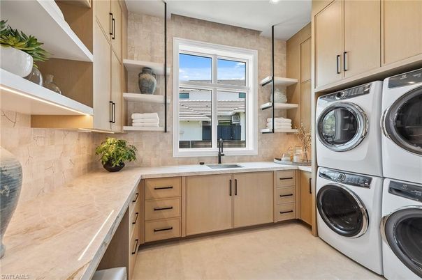 Interior, Recessed Lighting, Washer