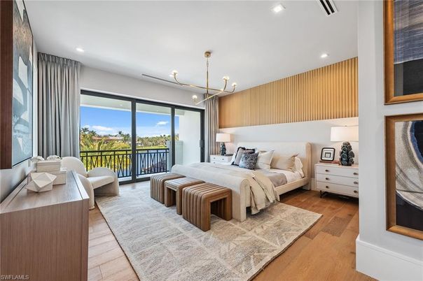 Bedroom, Interior, Pendant Lights, Recessed Lighting, Wood Texture Flooring