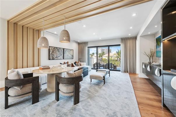 Interior, Living room, Pendant Lights, Recessed Lighting, Wood Texture Flooring