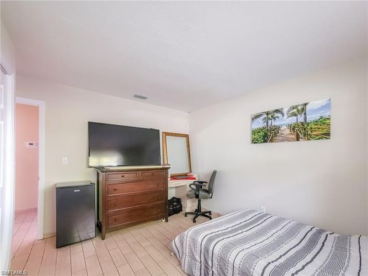 Bedroom, Home Office, Interior, Wood Texture Flooring