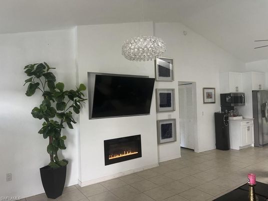 Fireplace, Interior, Kitchen, Pendant Lights