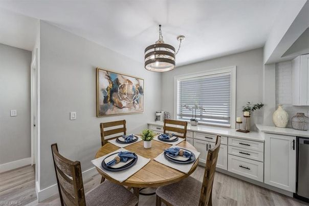 Dining room, Interior, Wood Texture Flooring