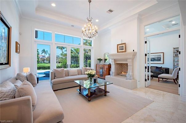Chandelier, Fireplace, Interior, Living room, Recessed Lighting