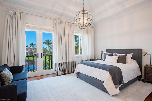 Bedroom, Interior, Pendant Lights, Wood Texture Flooring