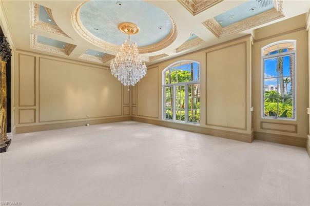 Chandelier, Empty room, Interior, Recessed Lighting