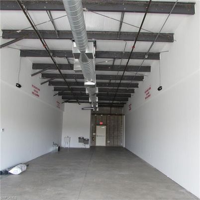 Garage, Interior