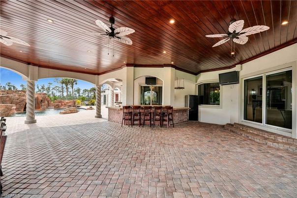 Exterior, Recessed Lighting