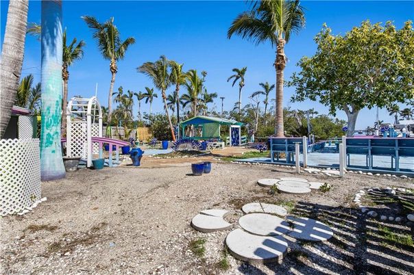 Backyard, Exterior, Playground