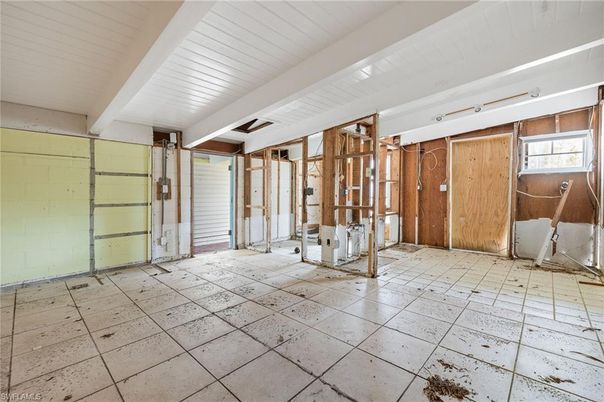 Empty room, Interior, Wooden Walls