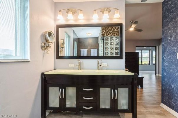Bathroom, Dual Sink Vanities, Interior, Wood Texture Flooring