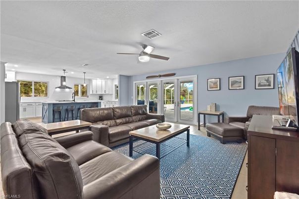 Interior, Kitchen, Living room, Pendant Lights, Recessed Lighting