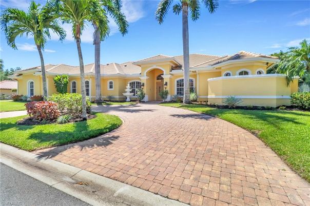 Backyard, Exterior, Facade, Mediterranean