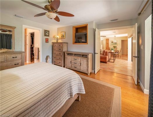 Bedroom, Dining room, Interior, Pendant Lights, Wood Texture Flooring
