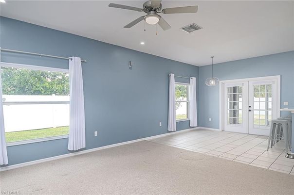 Empty room, Interior, Pendant Lights, Recessed Lighting