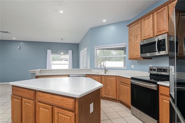 Interior, Kitchen, Pendant Lights, Recessed Lighting