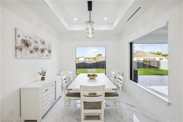 Dining room, Interior, Marble, Pendant Lights, Recessed Lighting