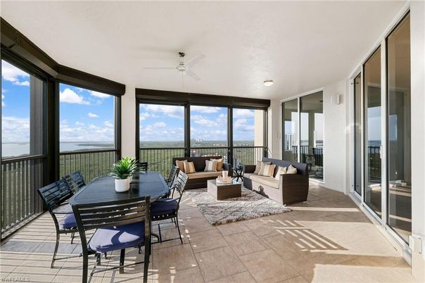 Dining room, Interior, Living room, Sun Room, Water