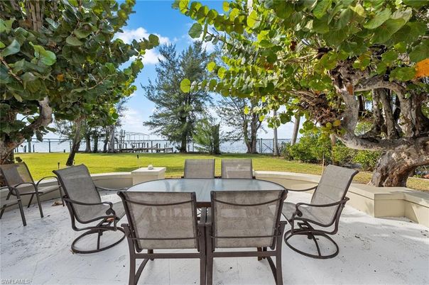 Backyard, Exterior, Water