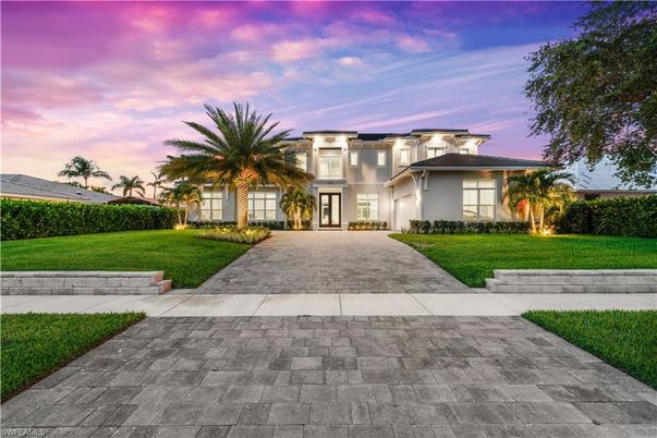 Backyard, Exterior, Facade, Mediterranean