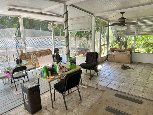 Dining room, Interior, Sun Room