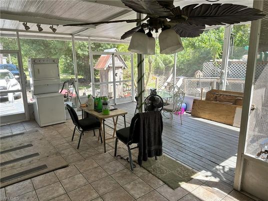 Dining room, Interior, Sun Room