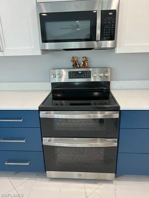 Interior, Kitchen, Marble, Stainless Steel Appliances