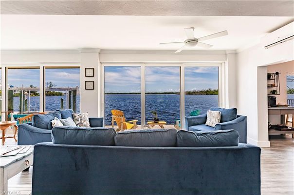 Interior, Living room, Water, Wood Texture Flooring
