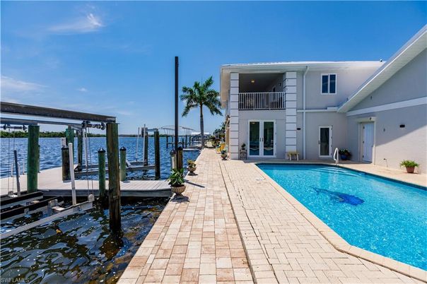 Exterior, Lake, Pool