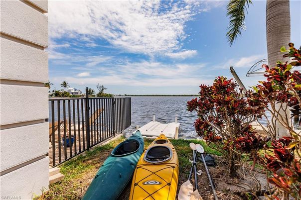 Exterior, Lake, Water