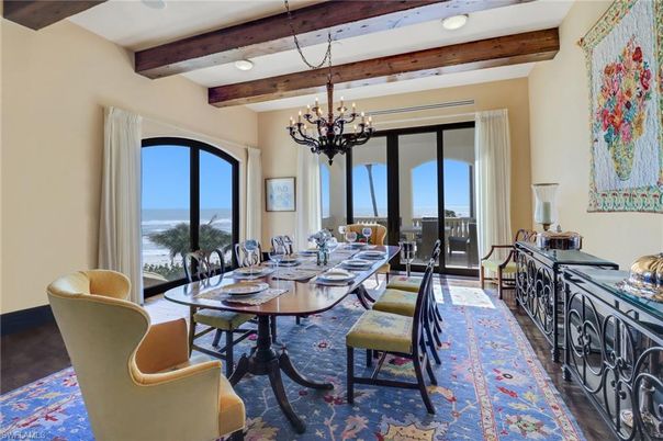 Chandelier, Dining room, Interior, Recessed Lighting, Wooden Beams