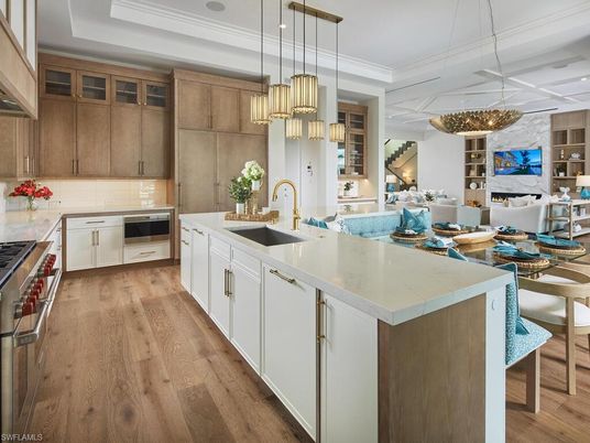 Interior, Kitchen, Living room, Pendant Lights, Recessed Lighting, Wood Texture Flooring