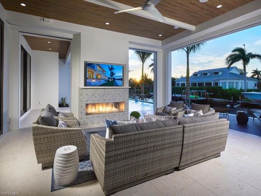 Exterior, Fireplace, Pool, Recessed Lighting