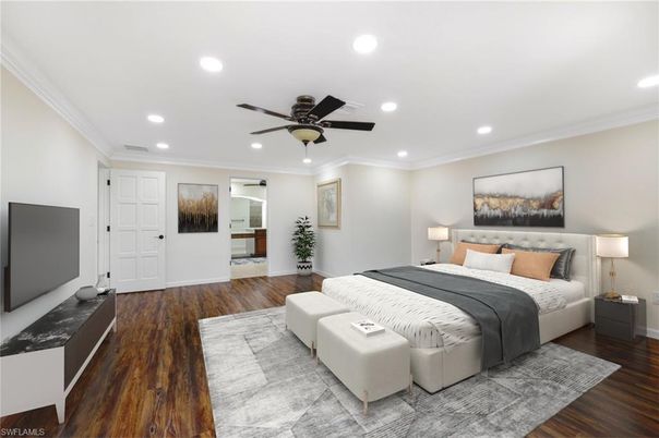 Bedroom, Interior, Recessed Lighting, Wood Texture Flooring