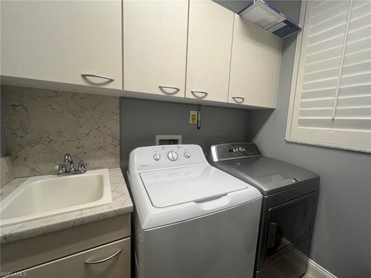 Interior, Washer
