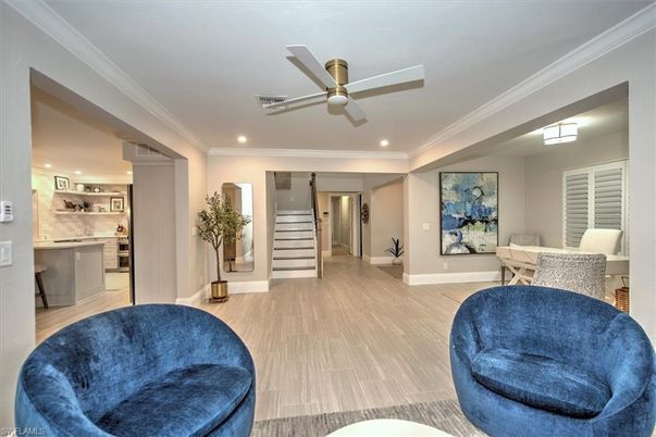 Dining room, Interior, Kitchen, Recessed Lighting, Wood Texture Flooring