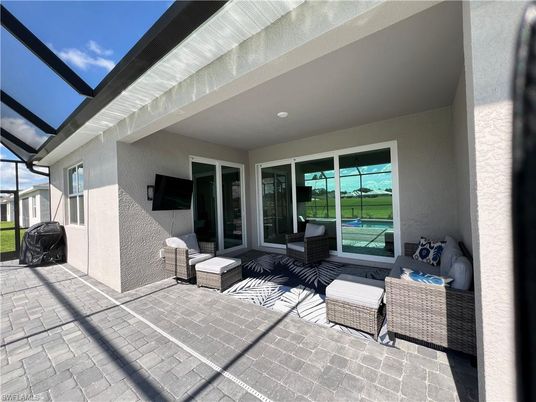 Exterior, Sun Room