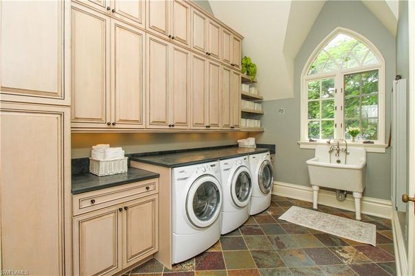 Interior, Washer