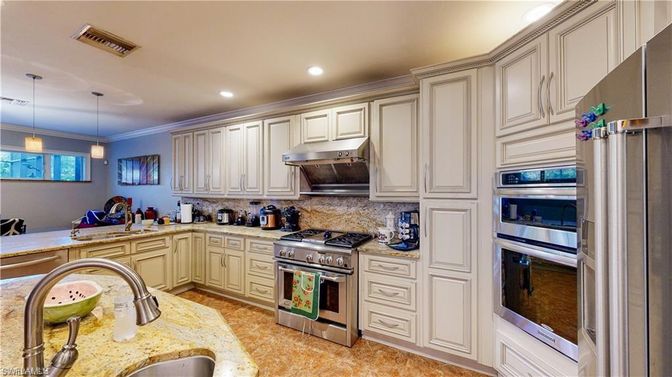 Interior, Kitchen, Pendant Lights, Recessed Lighting, Stainless Steel Appliances