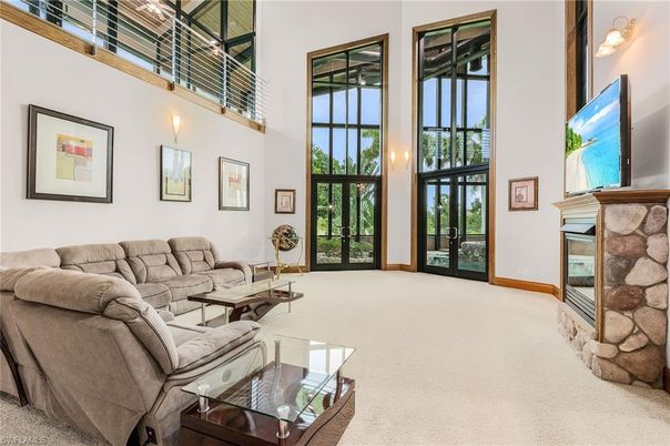 Fireplace, Interior, Living room